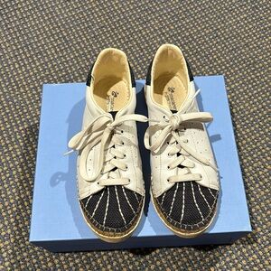 SIZE 8 blue and white shoes